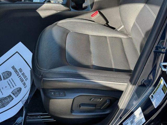 used 2025 Mazda CX-5 car, priced at $26,998