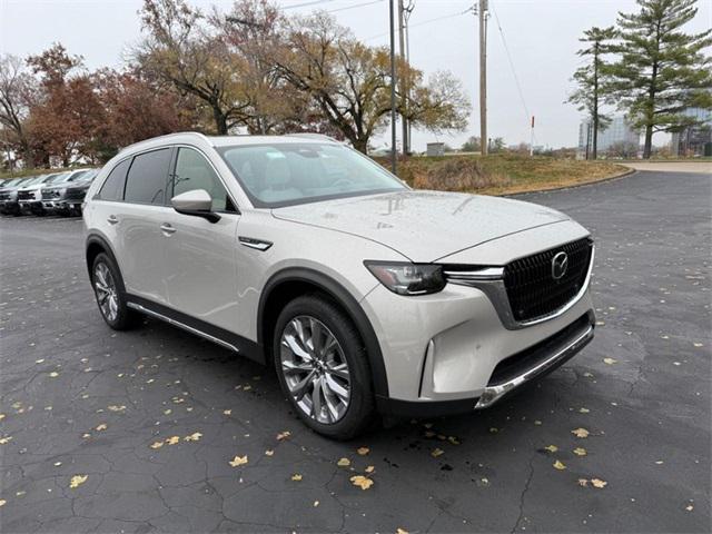 used 2025 Mazda CX-90 car, priced at $37,498
