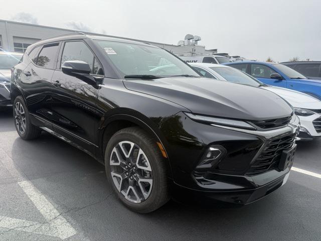 used 2025 Chevrolet Blazer car, priced at $34,598