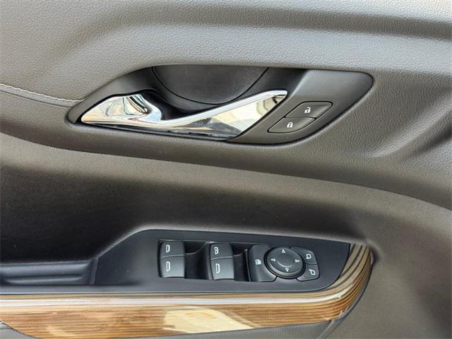 used 2023 GMC Acadia car, priced at $27,612