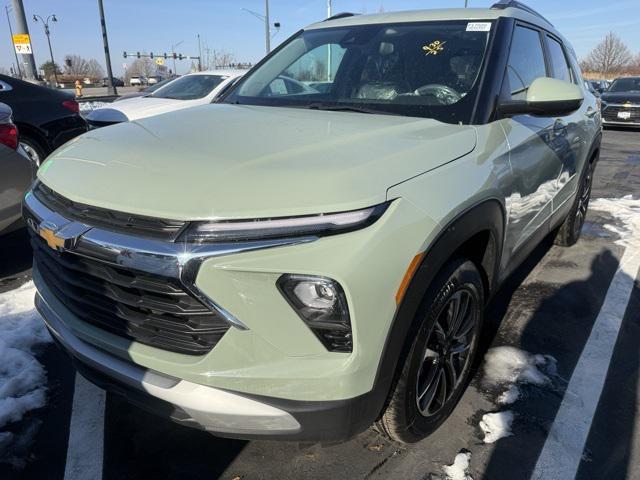 used 2025 Chevrolet TrailBlazer car, priced at $26,198