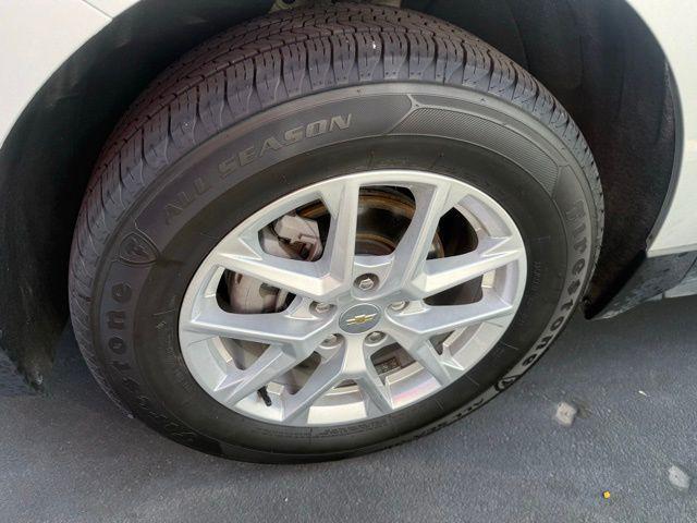 used 2022 Chevrolet Equinox car, priced at $18,898