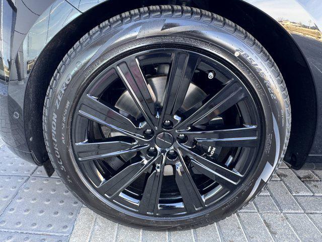 new 2026 Land Rover Range Rover car, priced at $135,055