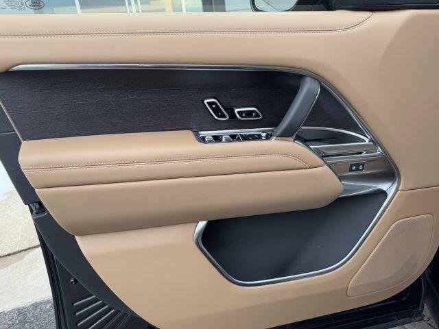 new 2025 Land Rover Range Rover car, priced at $149,675