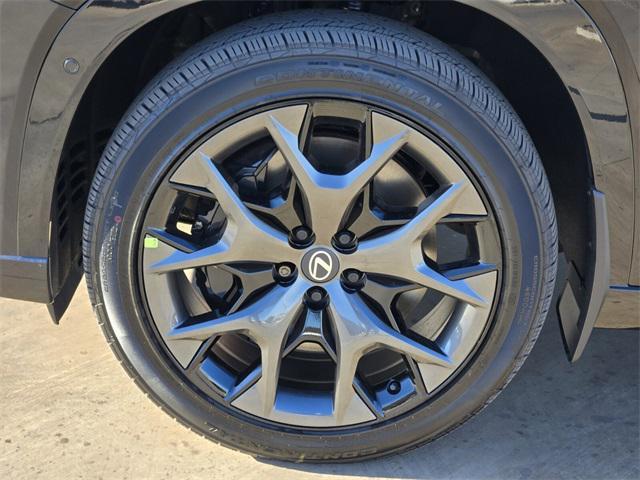 new 2026 Lexus TX 500h car, priced at $75,674