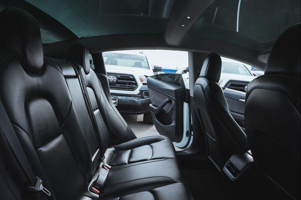used 2022 Tesla Model 3 car