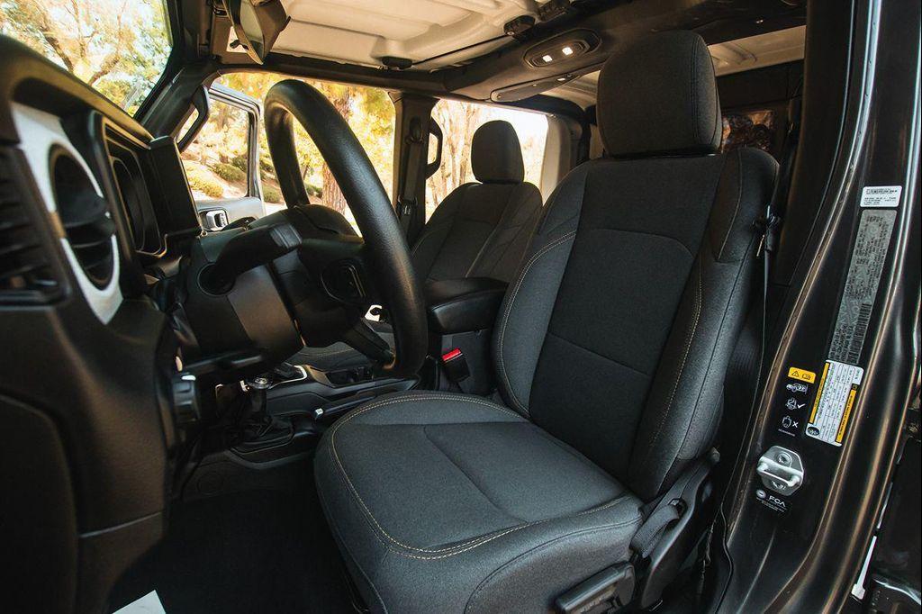 used 2024 Jeep Gladiator car