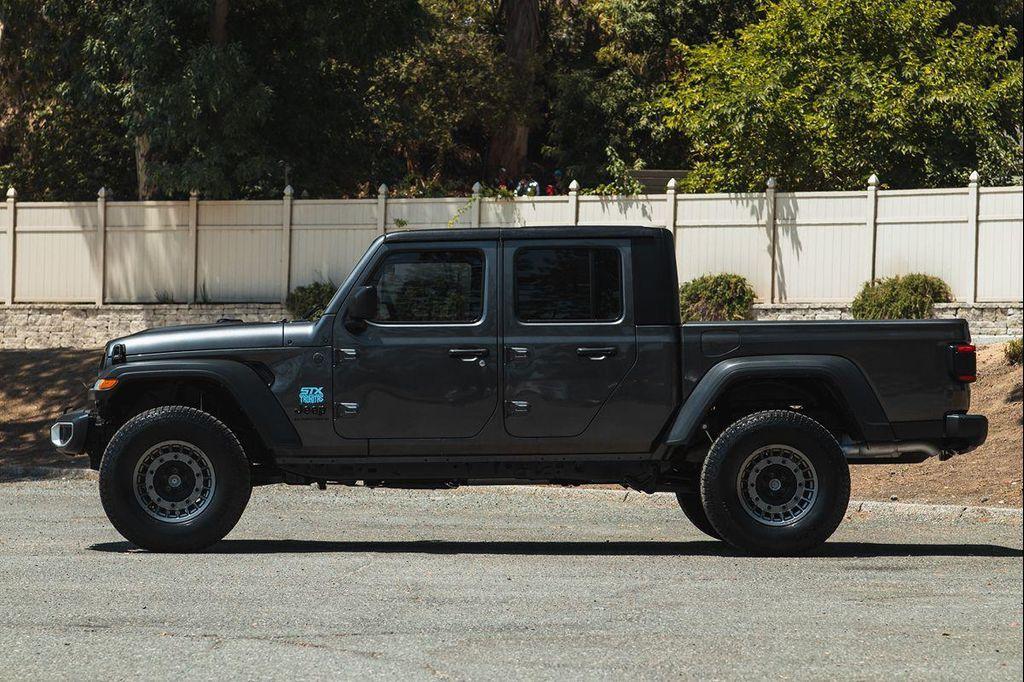used 2024 Jeep Gladiator car