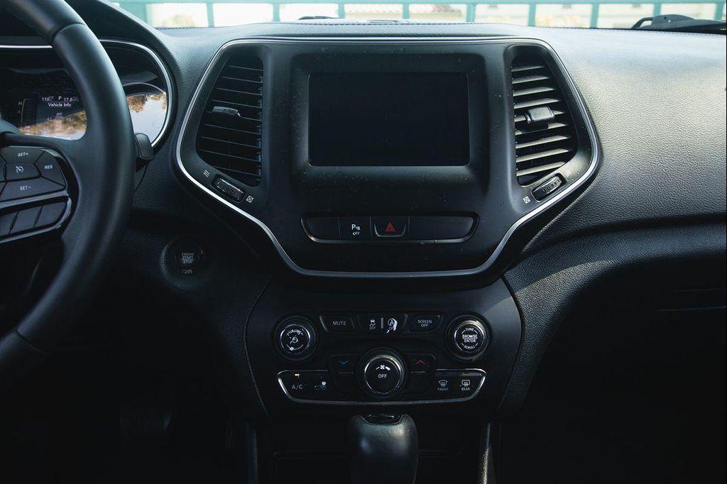 used 2019 Jeep Cherokee car, priced at $12,995