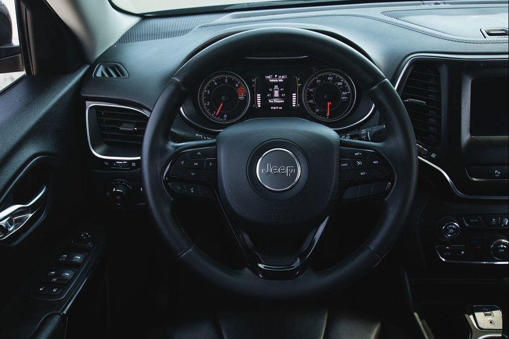 used 2019 Jeep Cherokee car, priced at $12,995