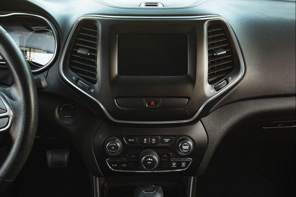 used 2019 Jeep Cherokee car, priced at $10,495