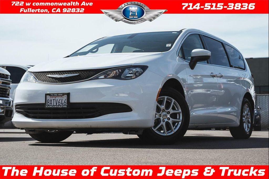 used 2017 Chrysler Pacifica car