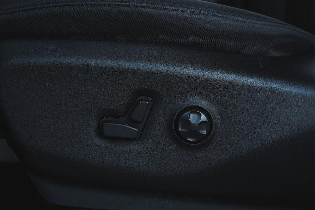 used 2017 Chrysler Pacifica car