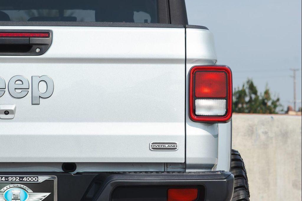 used 2023 Jeep Gladiator car, priced at $33,995