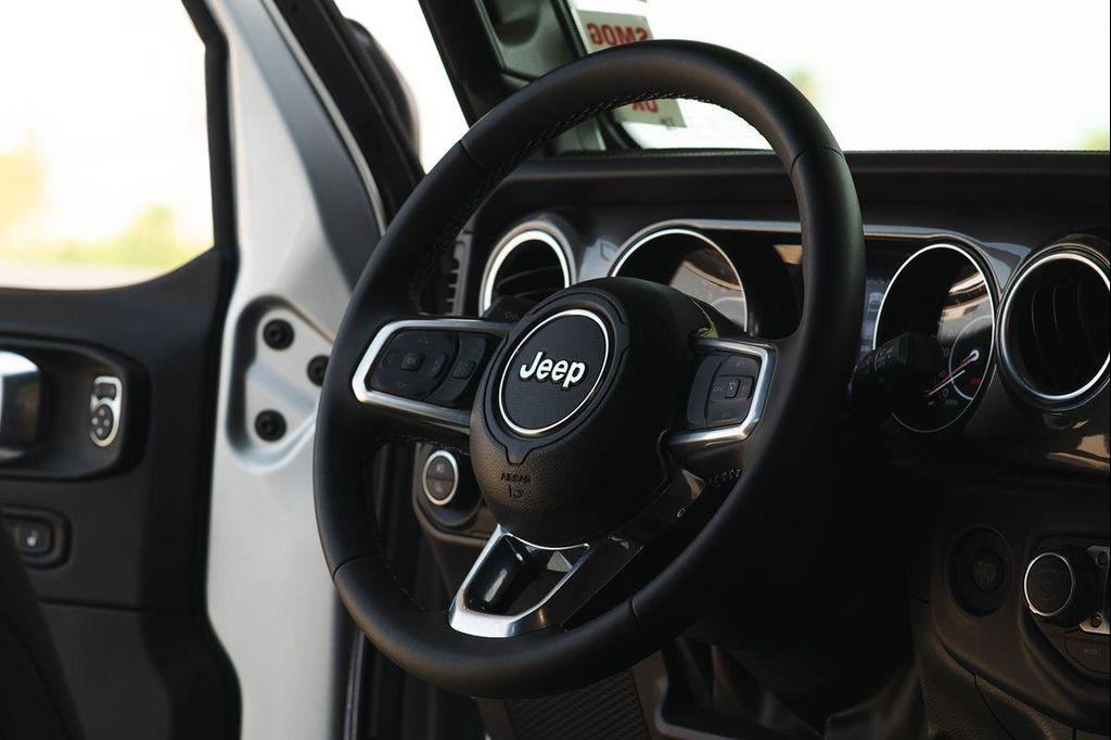 used 2023 Jeep Gladiator car, priced at $33,995
