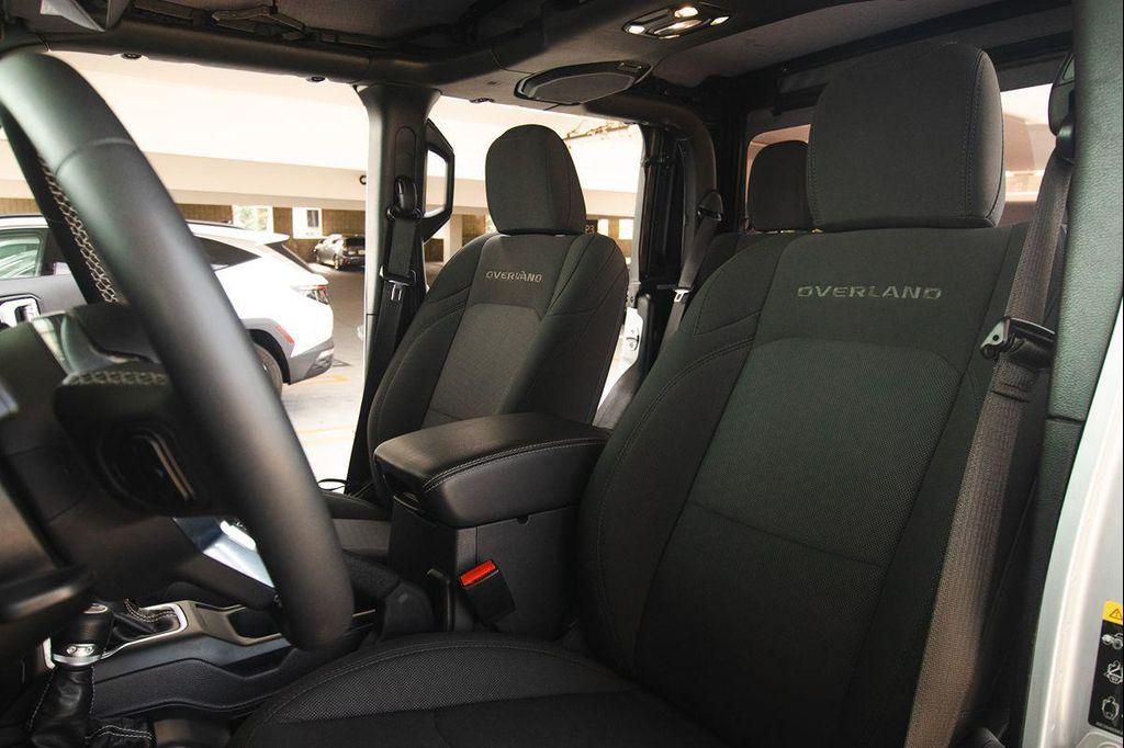 used 2023 Jeep Gladiator car, priced at $33,995