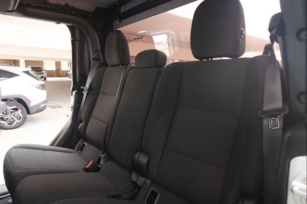 used 2023 Jeep Gladiator car, priced at $33,995