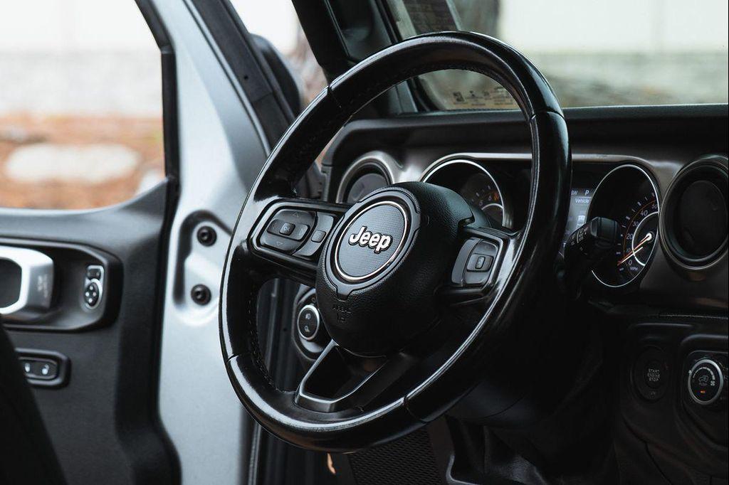 used 2020 Jeep Gladiator car, priced at $28,995