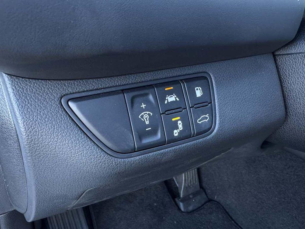 used 2021 Genesis G70 car