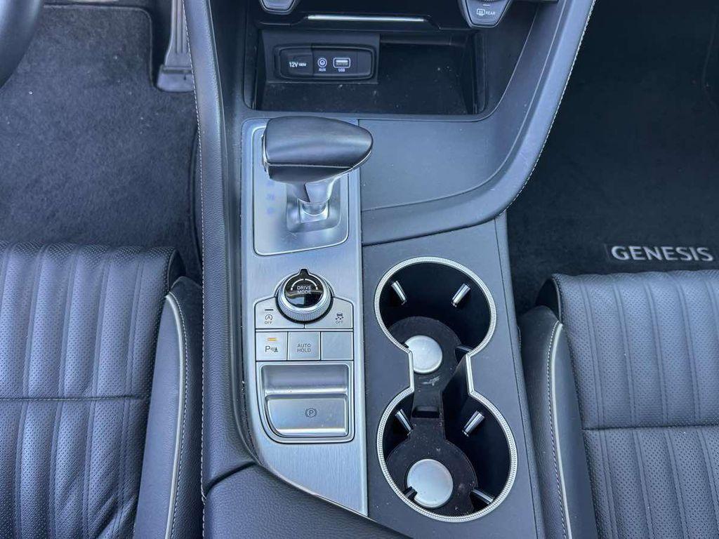 used 2021 Genesis G70 car