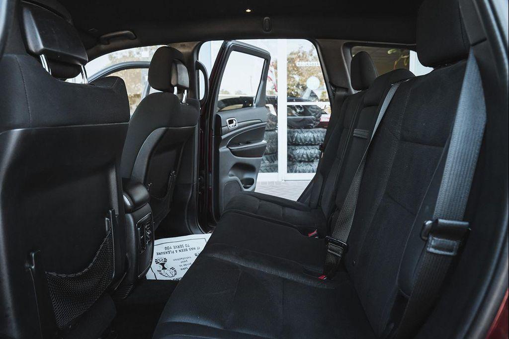 used 2017 Jeep Grand Cherokee car