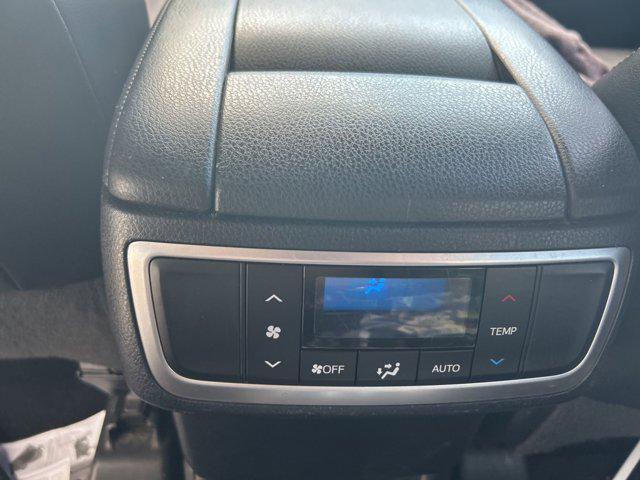 used 2015 Toyota Highlander car, priced at $16,487