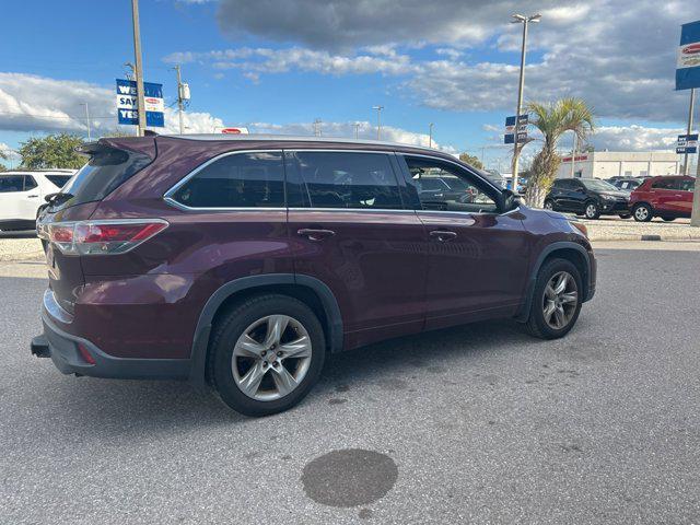 used 2015 Toyota Highlander car, priced at $16,487