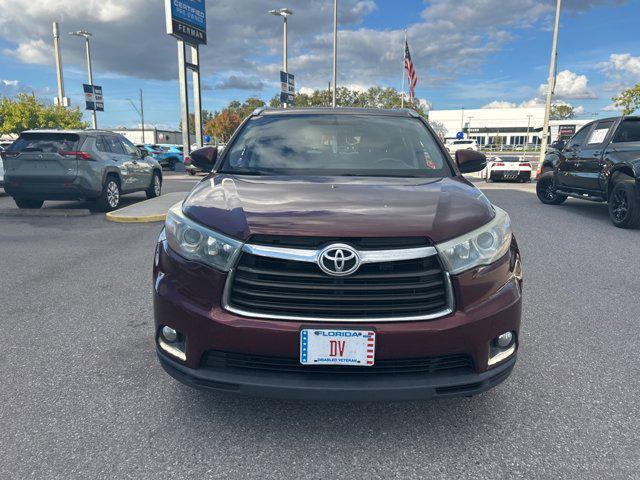 used 2015 Toyota Highlander car, priced at $16,487