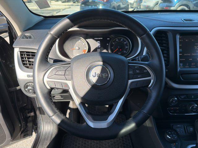 used 2015 Jeep Cherokee car, priced at $12,987