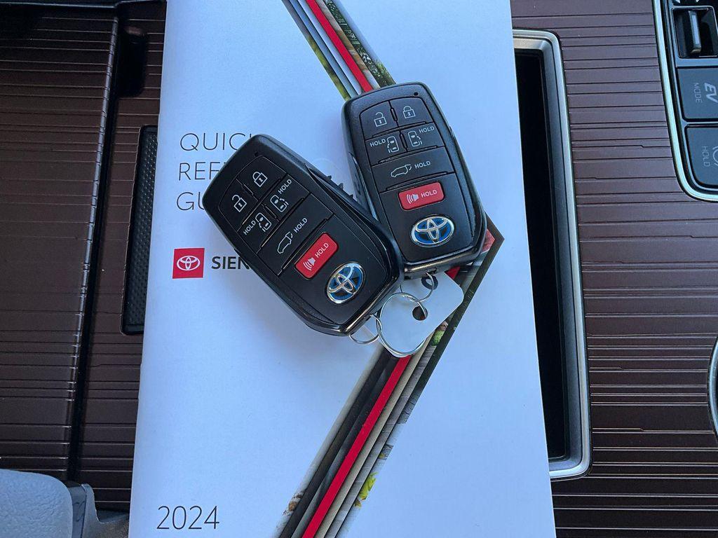 used 2024 Toyota Sienna car, priced at $39,400