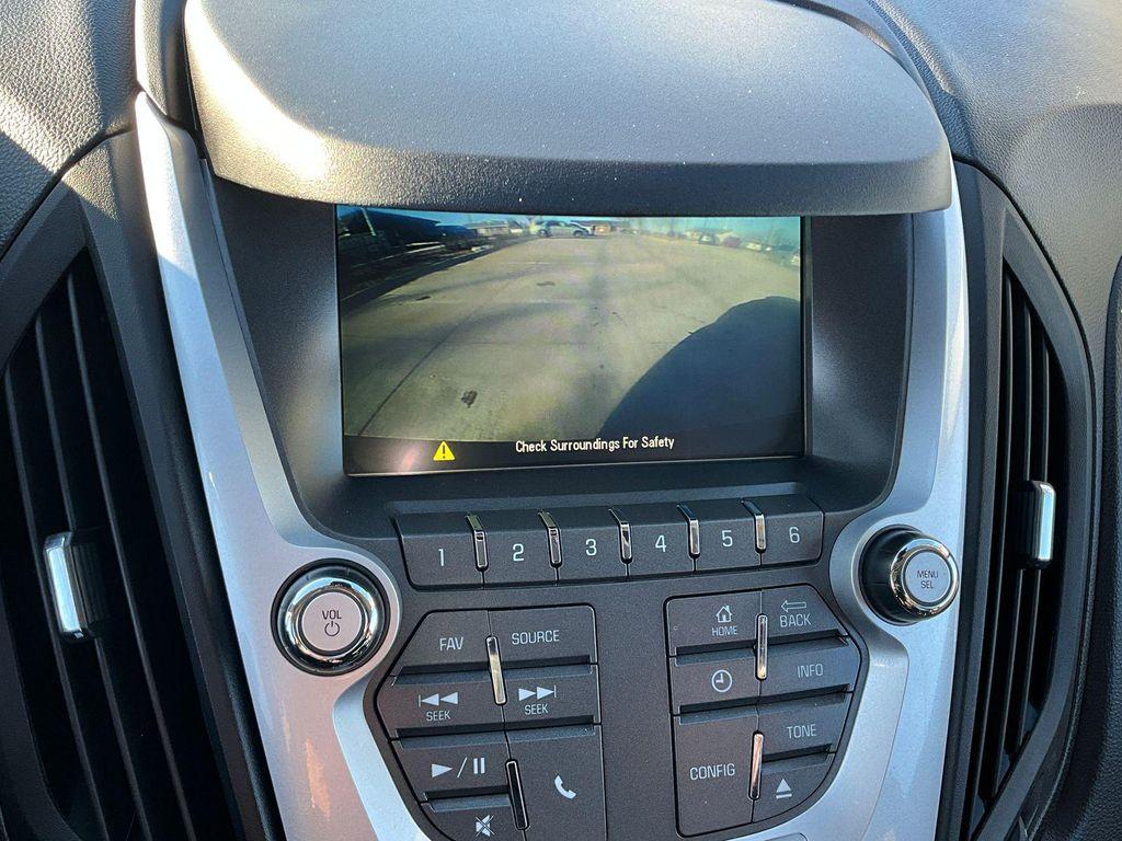 used 2014 Chevrolet Equinox car, priced at $8,900