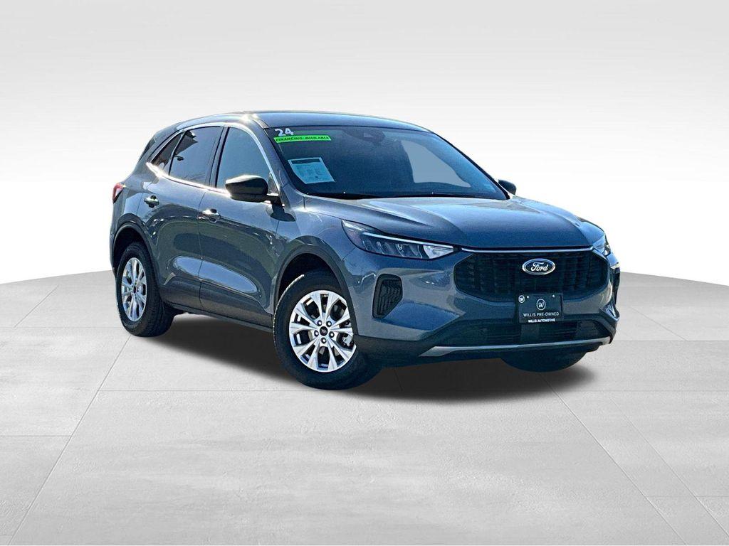 used 2024 Ford Escape car, priced at $20,900