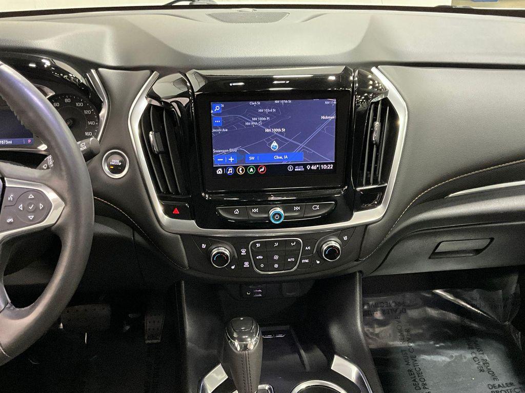 used 2020 Chevrolet Traverse car, priced at $27,400