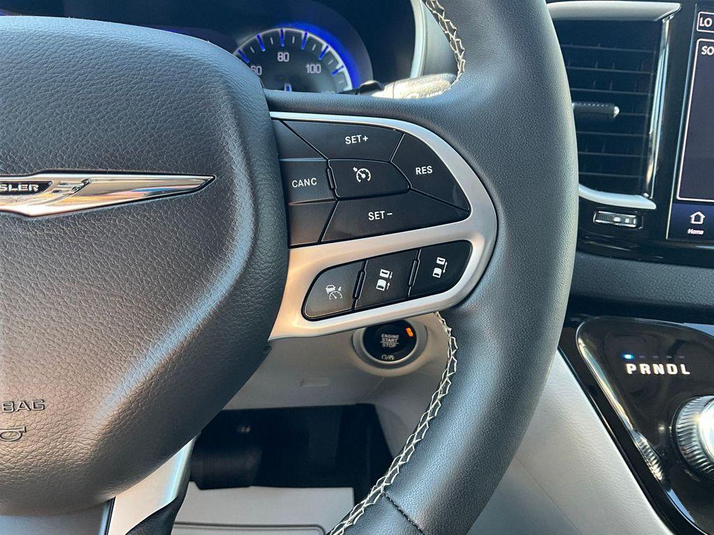 used 2024 Chrysler Pacifica car, priced at $26,900