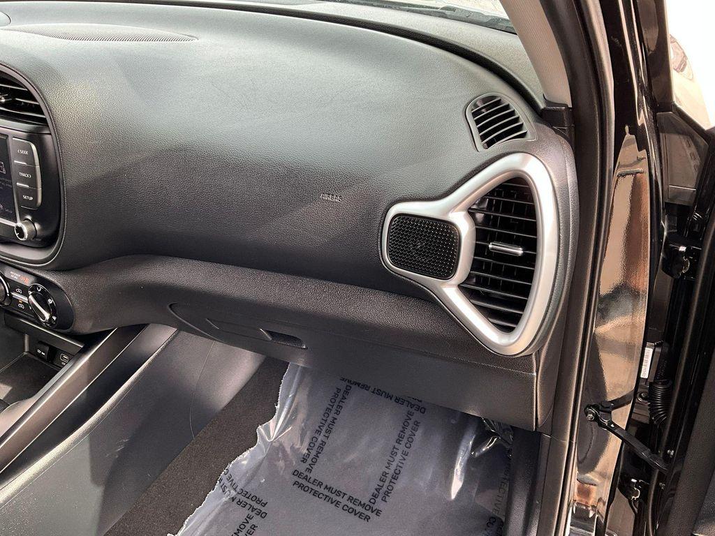 used 2024 Kia Soul car, priced at $17,400