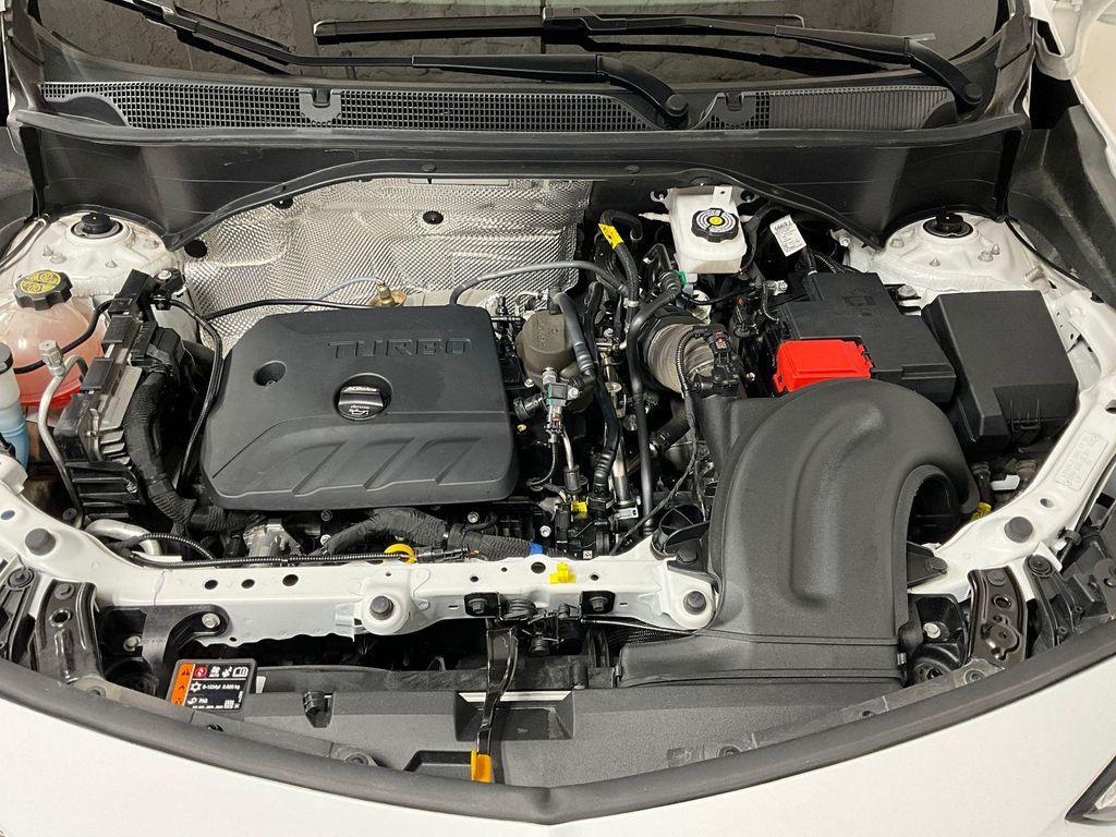 used 2024 Buick Encore GX car, priced at $21,400