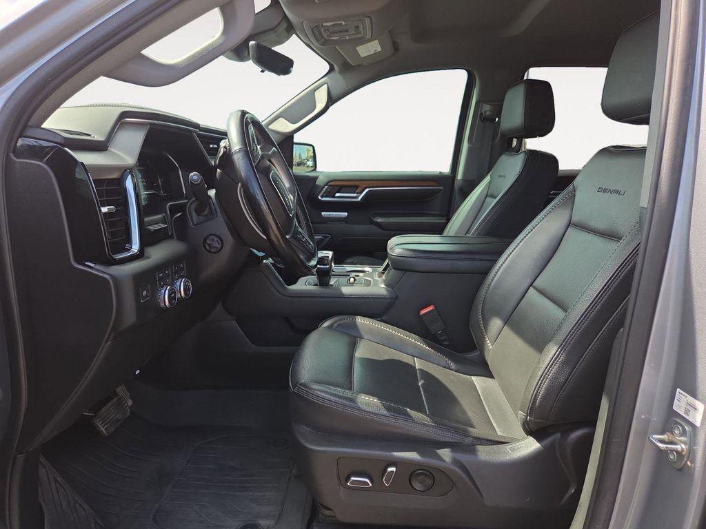used 2023 GMC Sierra 1500 car, priced at $43,995