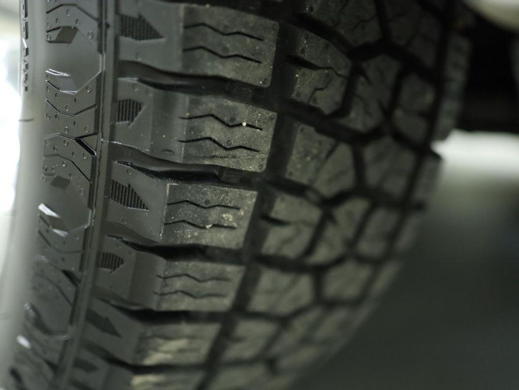 used 2015 Ram 1500 car, priced at $18,995