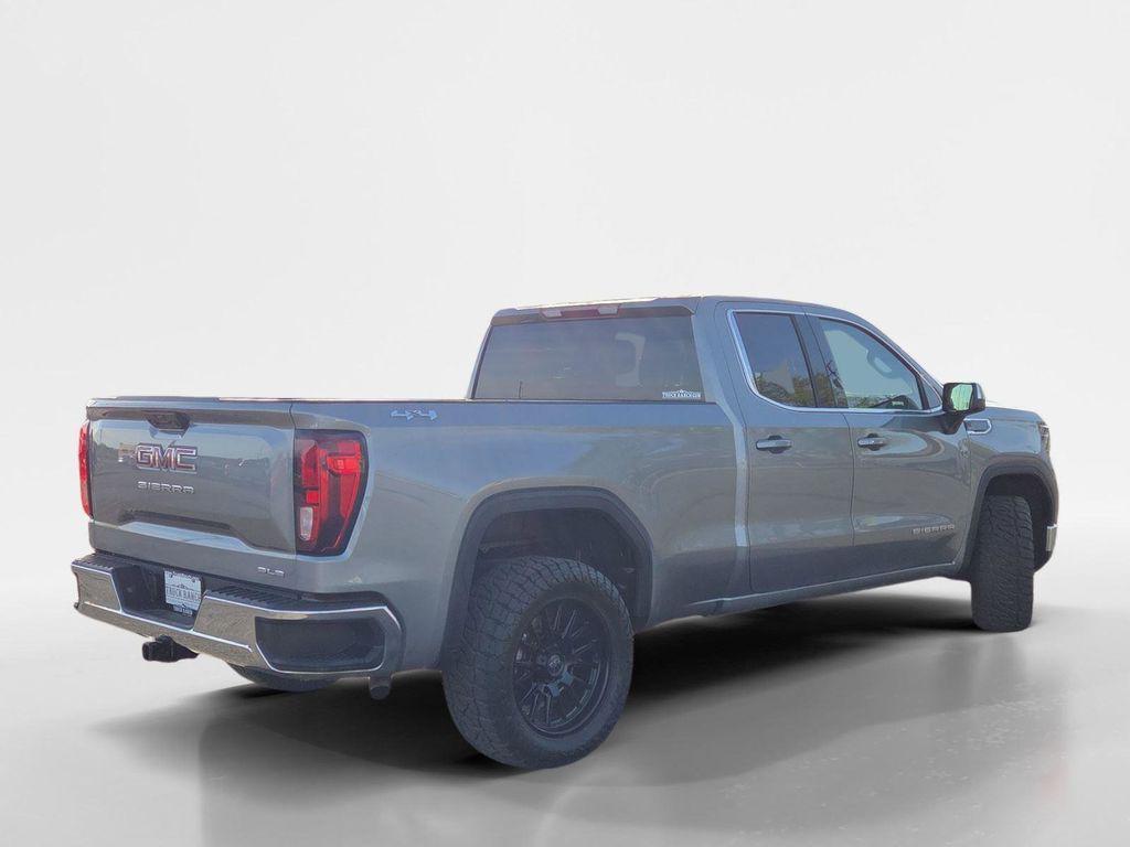 used 2023 GMC Sierra 1500 car, priced at $25,995