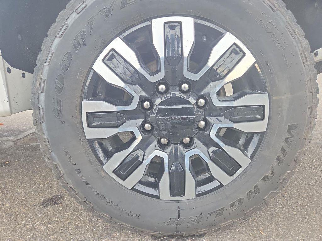 used 2024 GMC Sierra 2500 car, priced at $73,495