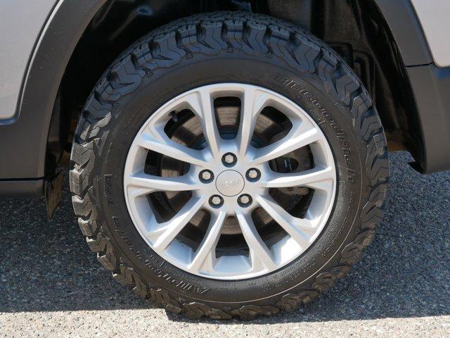 used 2021 Jeep Cherokee car, priced at $17,345