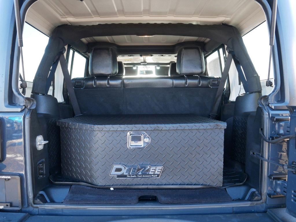 used 2017 Jeep Wrangler Unlimited car, priced at $27,000