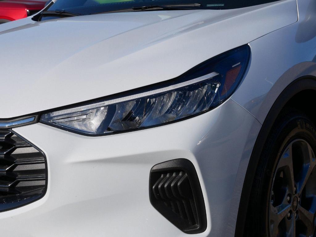 used 2025 Ford Escape car, priced at $26,540