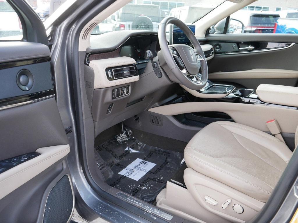 used 2023 Lincoln Nautilus car, priced at $39,995