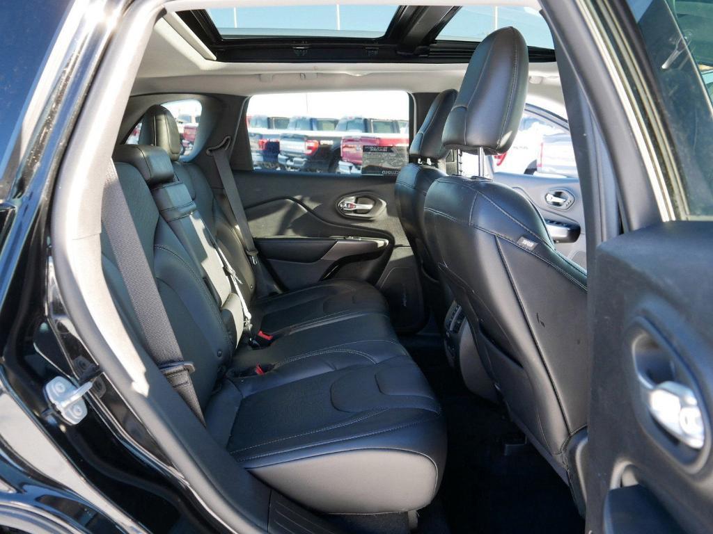 used 2019 Jeep Cherokee car, priced at $18,000