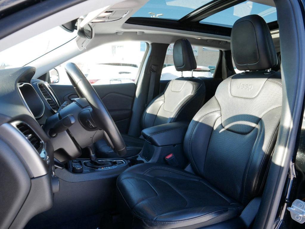 used 2019 Jeep Cherokee car, priced at $18,000