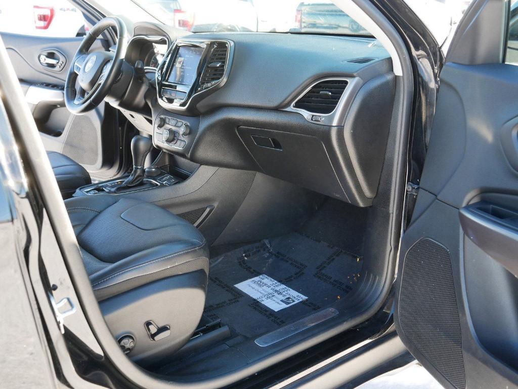 used 2019 Jeep Cherokee car, priced at $18,000