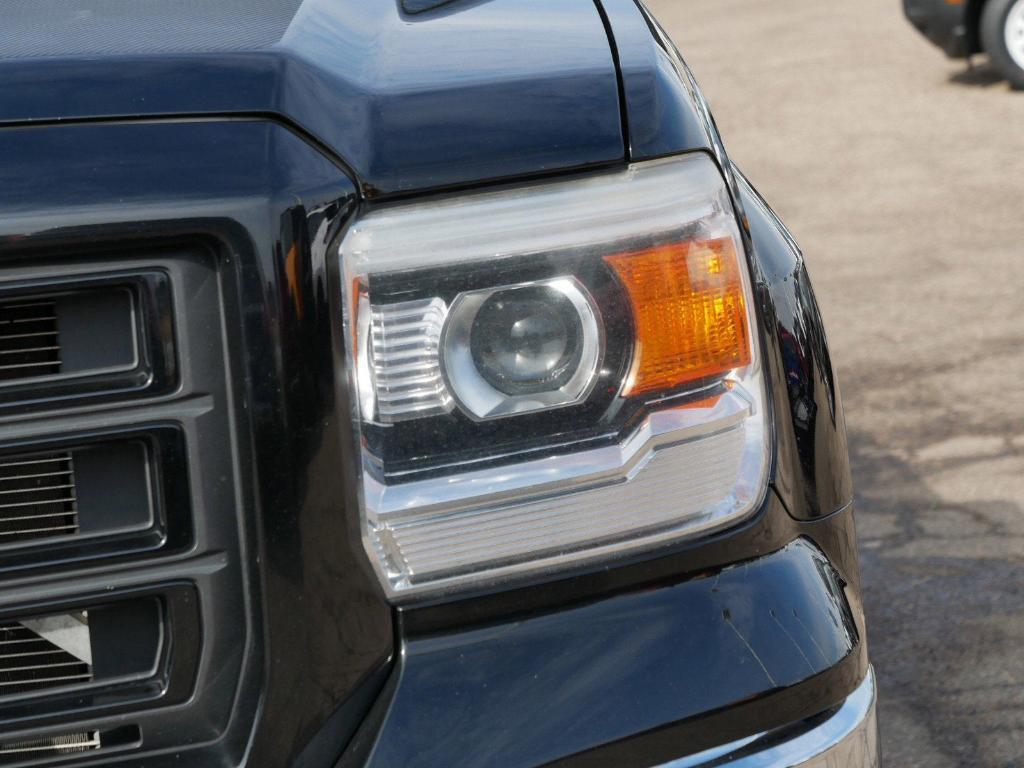 used 2015 GMC Sierra 1500 car, priced at $18,000