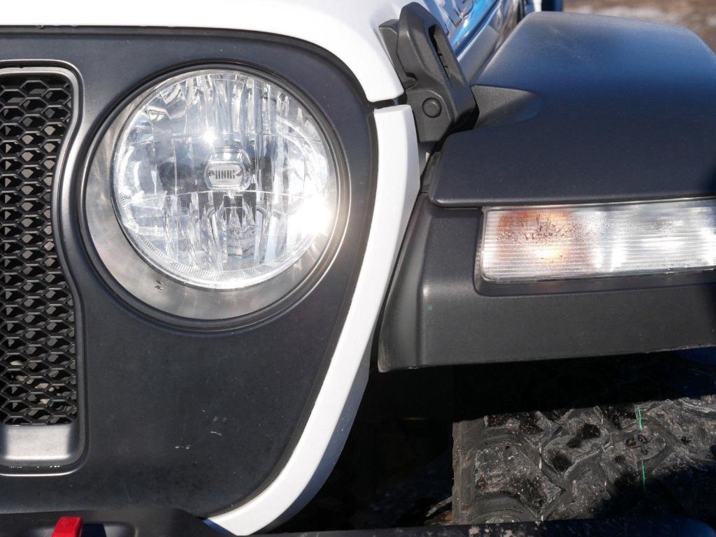 used 2021 Jeep Wrangler Unlimited car, priced at $25,000