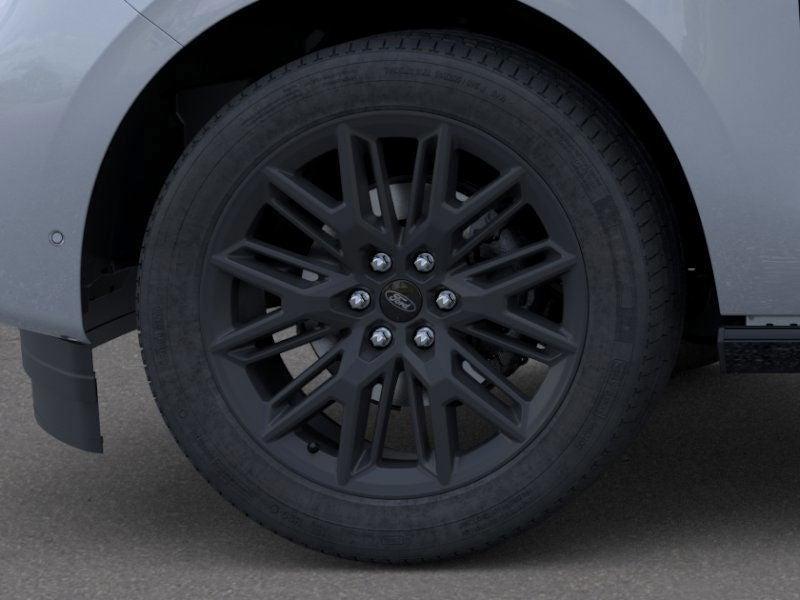 new 2026 Ford Expedition car, priced at $81,305